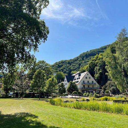 Hotel Alte Muehle Бад Бертрих Екстериор снимка