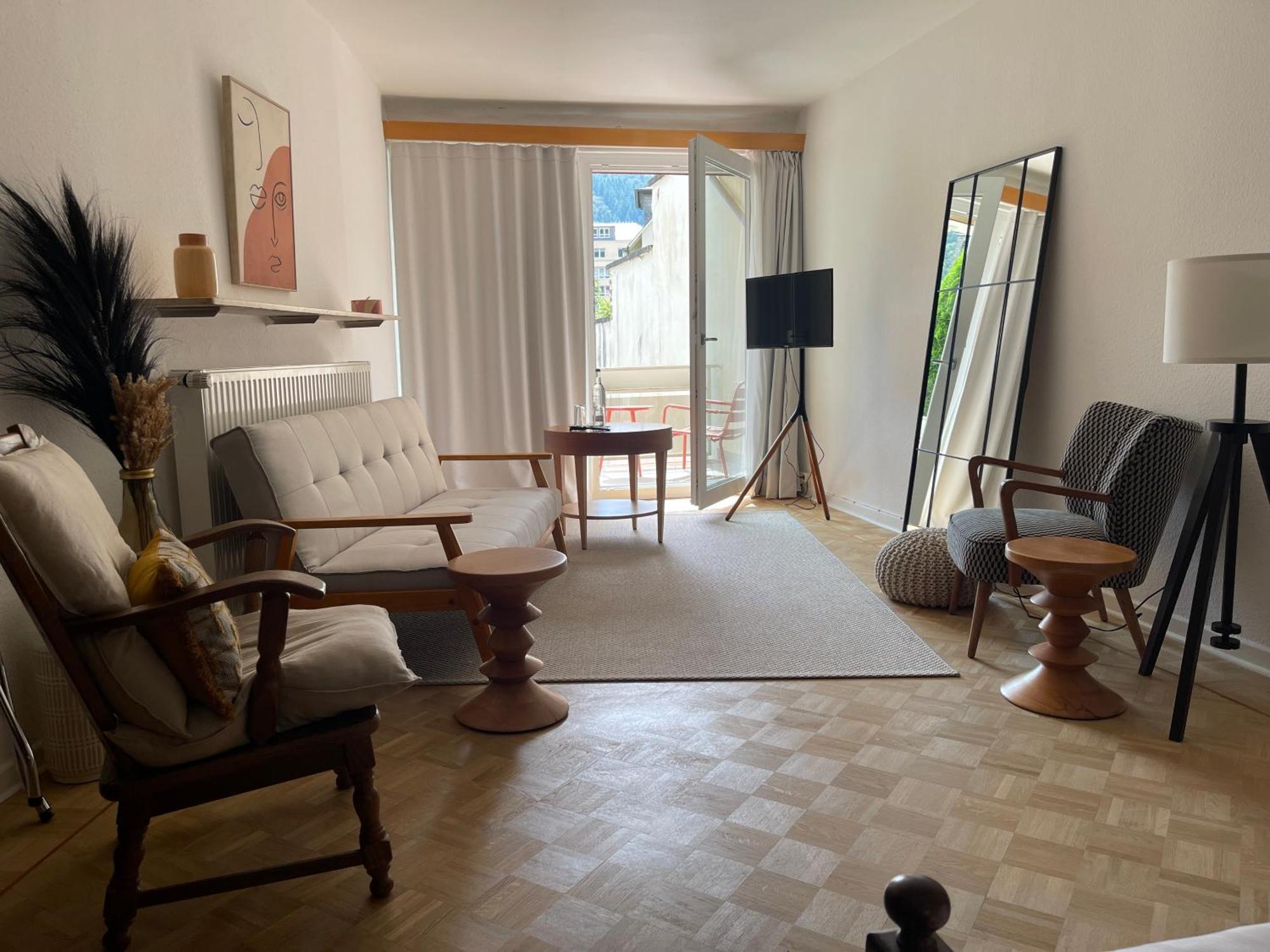 Hotel Alte Muehle Бад Бертрих Екстериор снимка